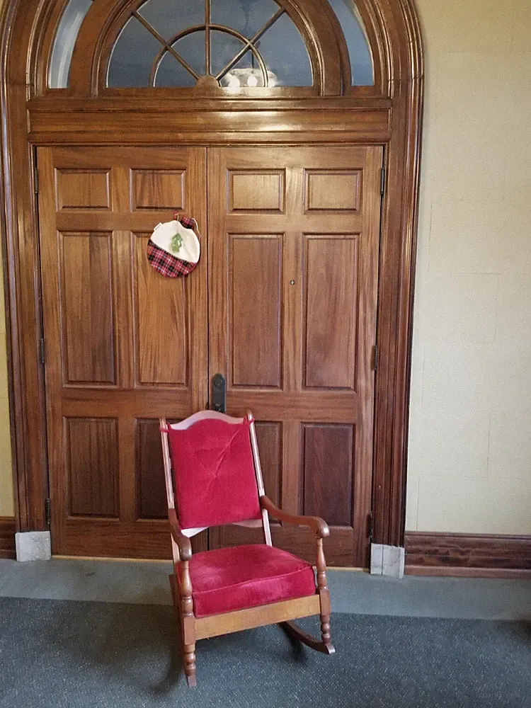 Knife Edge Rocking Chair